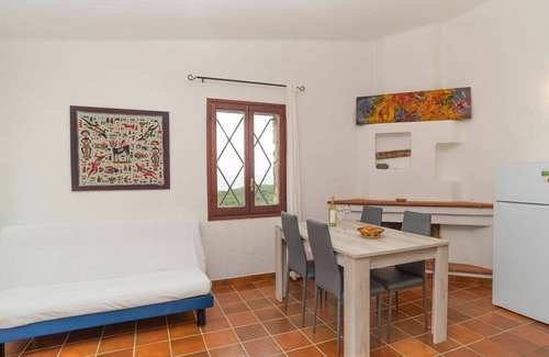 Sant'Elmo House | Lovely apartment in villa for 10 people with A/C, TV, terrace and pets allowed
