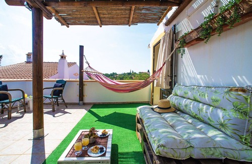 Mem Moniz House | Lovely apartment in villa for 4 people with A/C, WIFI, pool, TV, terrace and panoramic view