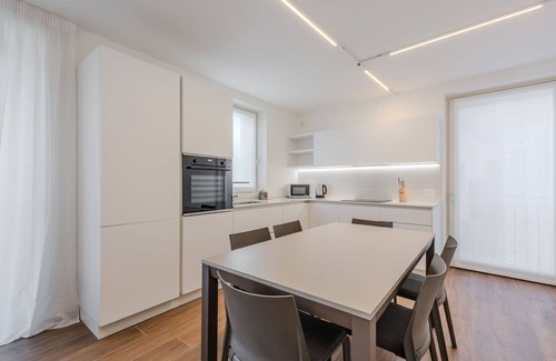 Pinzolo Villa | Lovely apartment in villa for 6 people with WIFI, TV and balcony