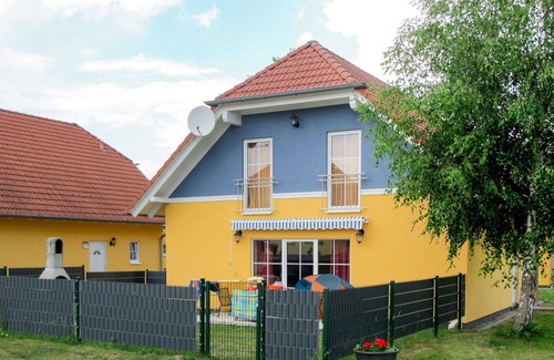 Verchen House | Lovely apartment in villa for 7 guests with WIFI, TV, terrace and pets allowed