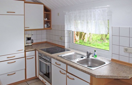 Bunde House | Lovely apartment in villa for 6 people with WIFI, TV, terrace and pets allowed