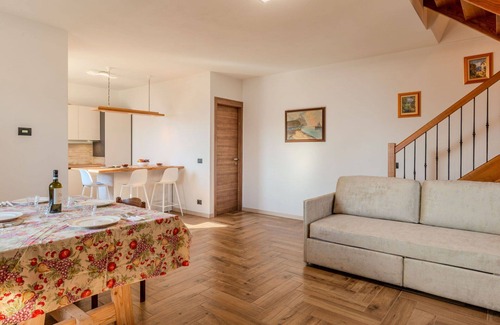 Sorico House | Lovely apartment in villa for 6 people with WIFI, TV, patio and pets allowed
