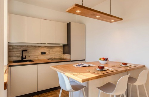 Sorico House | Lovely apartment in villa for 6 people with WIFI, TV, patio and pets allowed