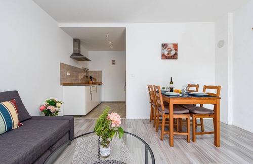 Crno Apartment | Lovely apartment in Zadar with WiFi