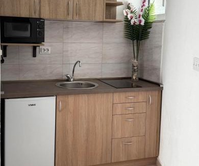 Skaljari Apartment | Lovely apartment Moki near the center