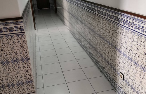Sacavem Apartment | Lovely Apartment - Shared Spaces. n10 minutes drive from Lisbon Airport.
