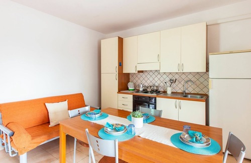 Specchiolla Apartment | Lovely apartment with WIFI, A/C, TV, patio, pets allowed and panoramic view, close to Ostuni