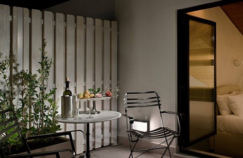 Monastiraki Villa | Lovely Athens Apartment | 1 Bedroom | Apartment Makarov | Furnished Balcony and.