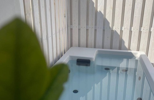 Monastiraki Villa | Lovely Athens Apartment | 1 Bedroom | Apartment Makarov | Furnished Balcony and.