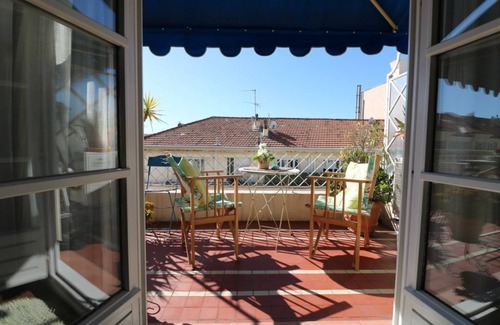 Thiers Apartment | Lovely balcony in Musiciens, central Nice.