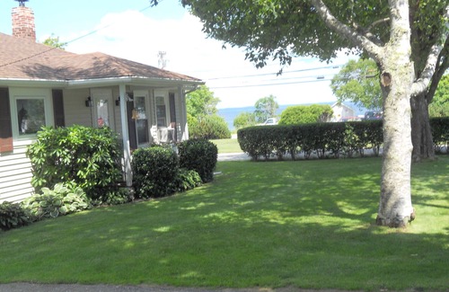 Hulls Cove Cottage | Lovely cottage near Bar Harbor