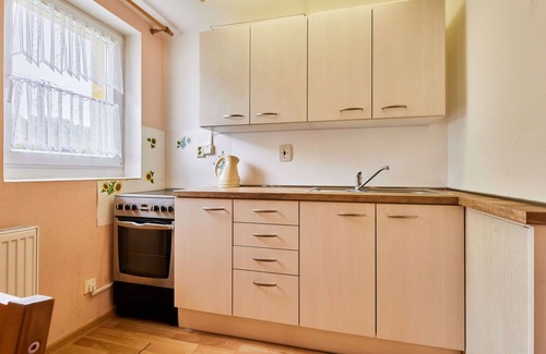 Svoboda nad Upou Apartment | Lovely apartment for 4 people with WIFI, TV, patio and pets allowed