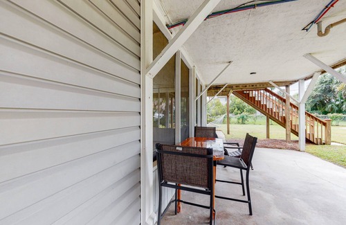 Edisto Island House | Lovely, Dog-Friendly House Close to Beach w/Free WiFi, Central AC, Private Pool