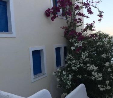 Spetses Apartment | Lovely Flat With Amazing View