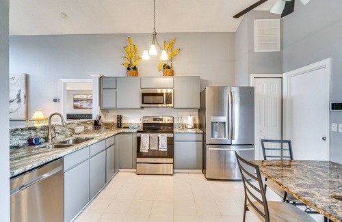 Lake Mary House | Lovely Florida Retreat w/Lanai: 5 Mi to Riverwalk
