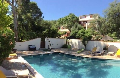 Plage d'Argeles Apartment | Lovely ground floor gîte in a pretty farmhouse with trees and swimming pool