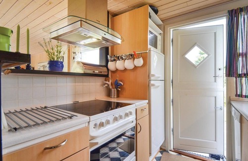 Øer Strand House | Lovely home in Ebeltoft with sauna