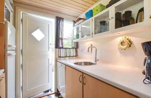 Øer Strand House | Lovely home in Ebeltoft with sauna