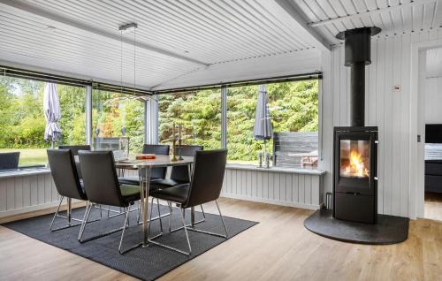 Hou House | Lovely Home In Hals With Wifi