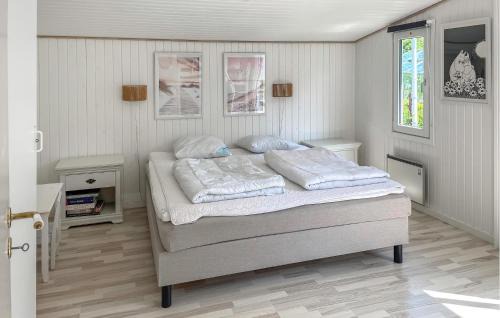 Strandby House | Lovely Home In Jerup With Wifi