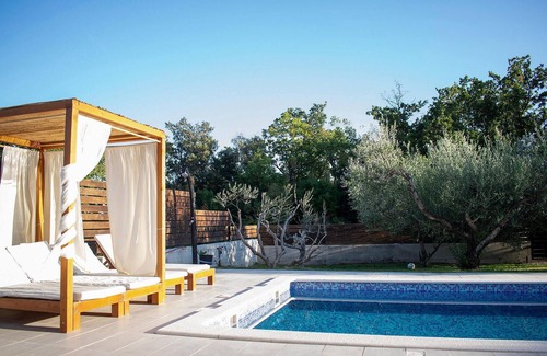Rudine House | Lovely home in Kastel Novi