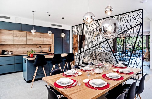 Marina House | Lovely home in Marina with sauna
