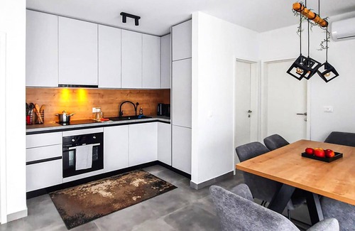 Nedescina House | Lovely home in Nedescina with WiFi