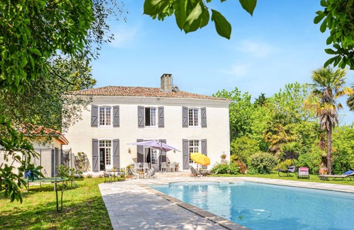 Orthez House | Lovely home in Orthez with WiFi
