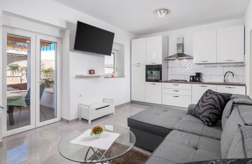 Sarsoni House | Lovely home in Rijeka