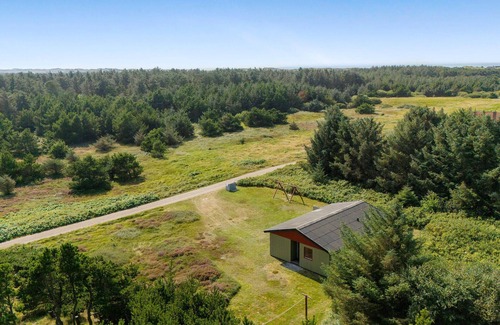 Klegod House | Lovely home in Ringkøbing with kitchen