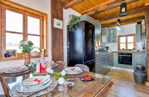 Kapela House | Lovely home in Starcevljani
