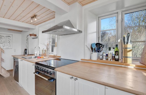 Svaneke House | Lovely home in Svaneke with WiFi