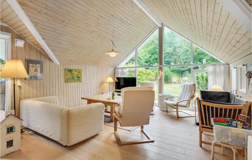 Tisvildeleje House | Lovely Home In Tisvildeleje With Wifi