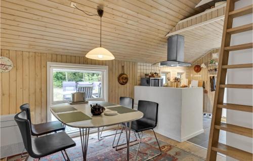 Tisvildeleje House | Lovely Home In Tisvildeleje With Wifi