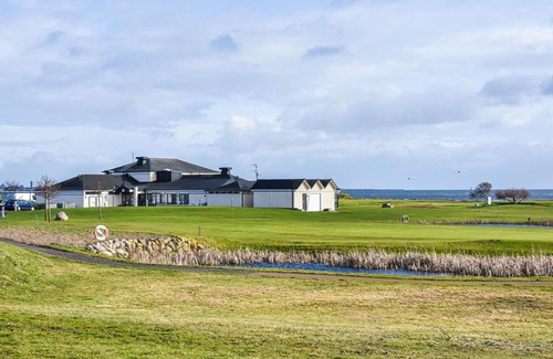 Trelleborg House | Lovely home in Trelleborg with sauna