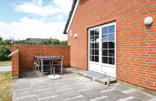 Sundhuse House | Lovely home in Ulfborg with sauna