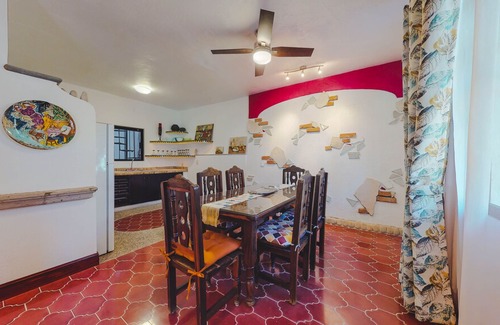 Proyecto escola Condo | Lovely house in town on the 1 st Floor. 3BD Condo for rent in Downtown, Puerto vallarta