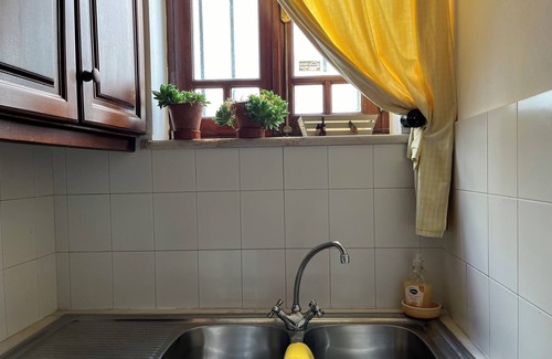 Monchique House | Lovely house nearby Monchique - Algarve. Long term rental on request.