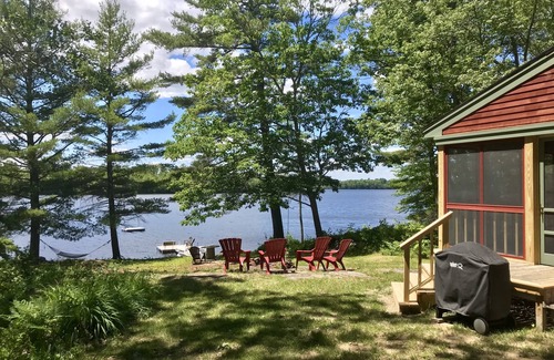 Belmont Cottage | Lovely Renovated Lakeside Cottage