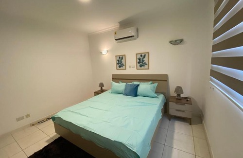 Cantonments Apartment | Lovely, serene 3 bedroom with a pool @ cantonments