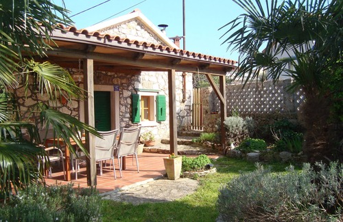 Pomer Cottage | Lovely stone cottage in Pula area