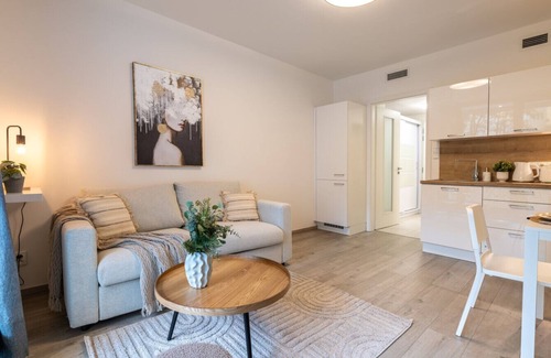 Kosire Apartment | Lovely Studio with Balcony in Residential Area