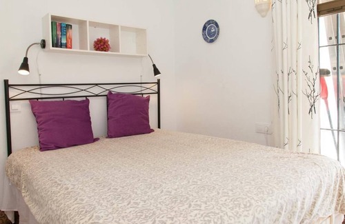 Bahia Dorada House | Lovely townhouse by the sea with pool and Wifi, Close to beach, gardens, pool and town