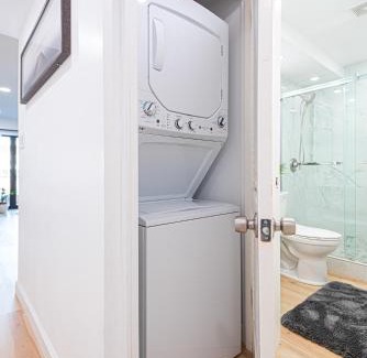 Midtown Ocean City Apartment | Lovely Turnkey Ocean Block Condo in Ocean City