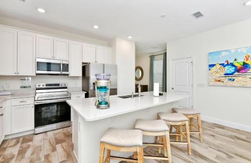 West Kissimmee Villa | Lovely Villa Cottage Near Disney With Margaritaville Resort & Island H20 Waterpark Access - 2931Cl