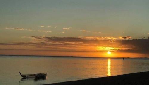 La Saline Les Bains House | LoveNest