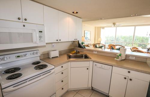 Fort Myers Beach Apartment | Lovers Key Resort 308