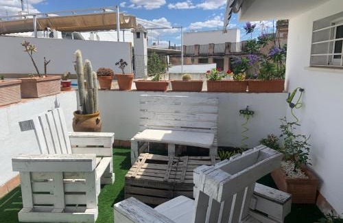 San Bartolome Apartment | LR2 Private Terrace & Parking Right in the city Center