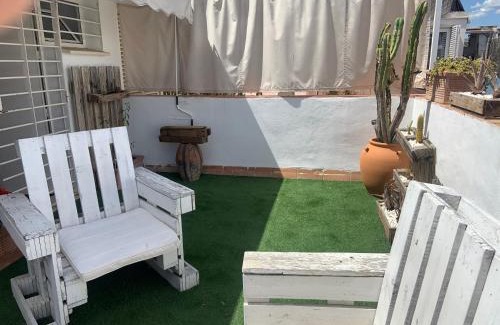San Bartolome Apartment | LR2 Private Terrace & Parking Right in the city Center