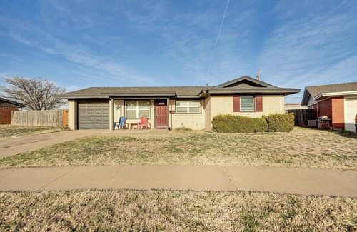 North by Northwest House | Lubbock Home: 3 Mi to Texas Tech!